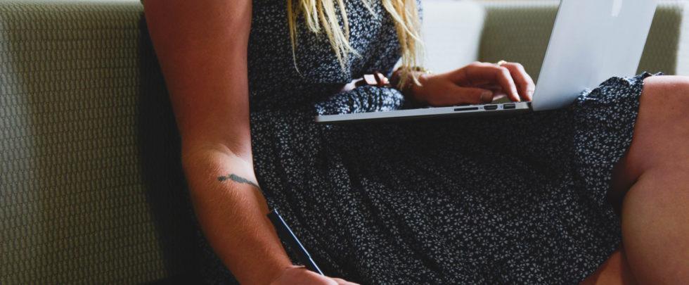 5 Tips on How to Write Amazing Lyrics Instantly write amazing lyrics