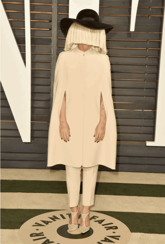 Faceless music artist: Sia