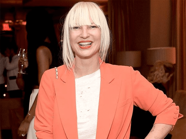 faceless music artist Sia without wig